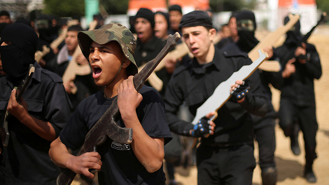 A Hamas youth camp (Photo: Reuters)