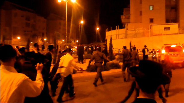 Беспорядки в Бейт-Шемеше. Фото: Breslov Live