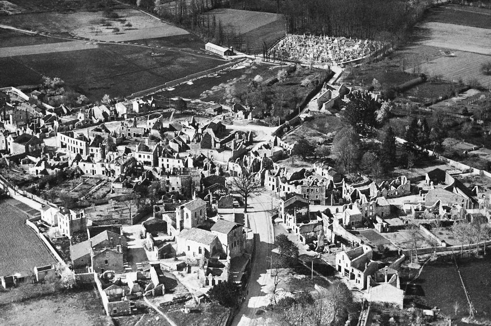 This Jan. 1, 1953 aerial file picture shows the destroyed Oradour-sur-Glane. (Photo: AP) 