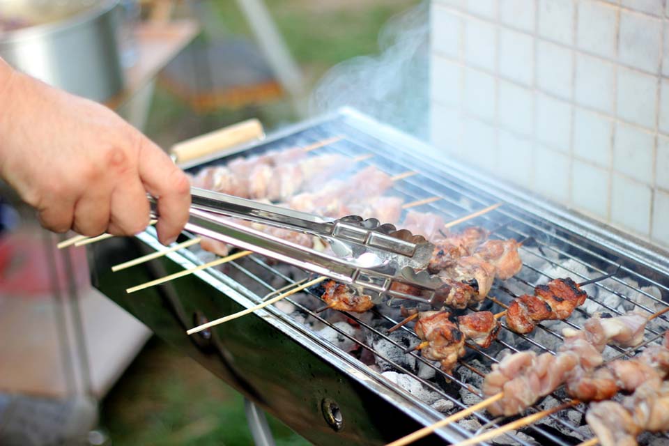 Мясо с дымком. Фото: Shutterstock.com