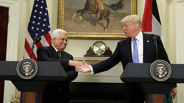Trump with Palestinian President Abbas. A peace deal with the Jews is actually a very bad deal for the Palestinians, who Palestinians live off the ‘conflict’ (Photo: AP) (Photo: AP)