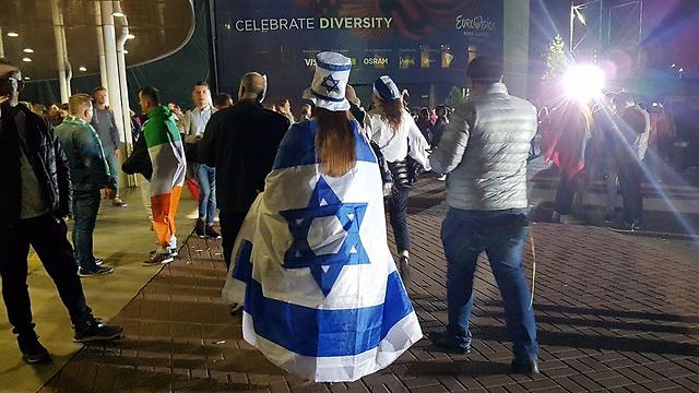 Israel supporter in Kiev (Photo: Amit Cotler)