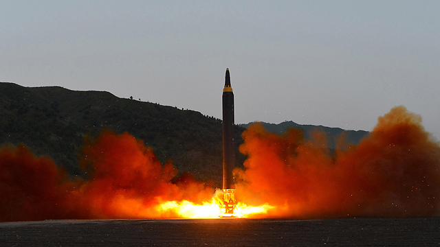 ניסוי קודם שערכה צפון קוריאה (צילום: EPA) (צילום: EPA)