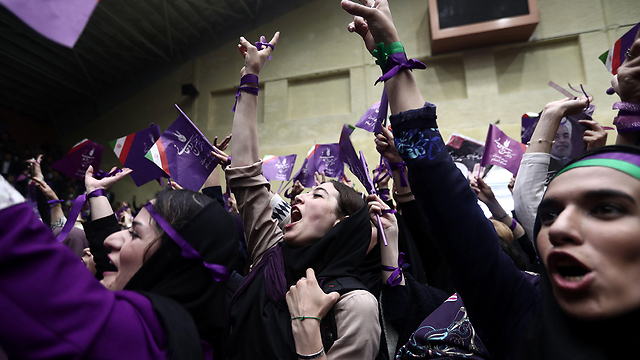 עצרת בחירות של רוחאני, ארדביל (צילום: AFP) (צילום: AFP)