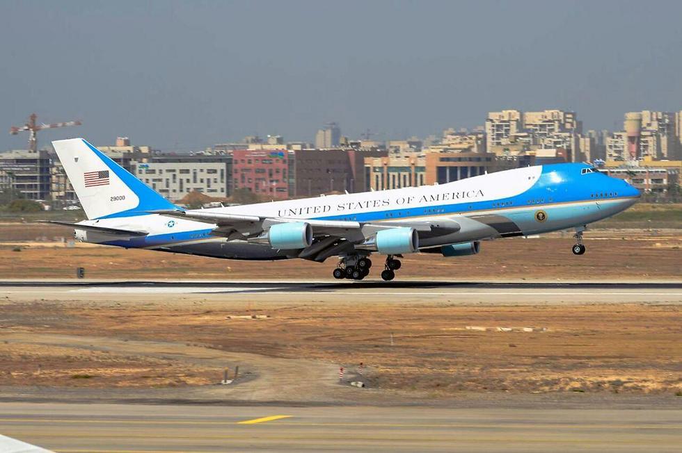 Самолет президента США. Фото: Мони Шафир