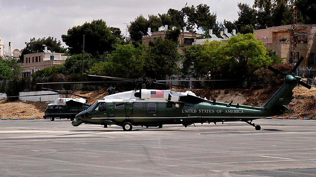 Вертолет президента  в Бен-Гурионе. Фото: AFP