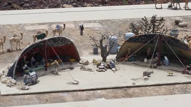 האוהלים הבאר-שבעיים במיני ישראל (צילום: אסי ברגל-אוזן) (צילום: אסי ברגל-אוזן)