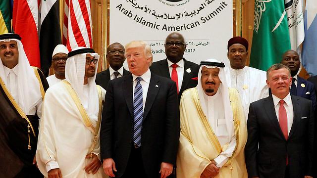 Trump with Arab leaders in Riyadh. In addition to the demand to banish Hamas members, the US administration also ordered Qatar to stop transferring funds to the organization’s military wing (Photo: Reuters) (Photo: Reuters)