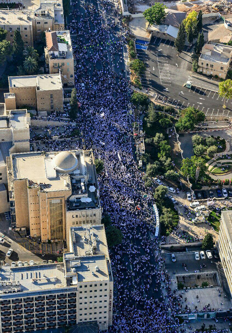 חגיגות "ריקודגלים" בהשתתפות רבבות, אתמול בירושלים (צילום: דוברות המשטרה) (צילום: דוברות המשטרה)