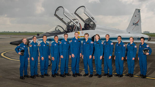 12 האסטרונאוטים החדשים של נאס"א (צילום: נאס"א) (צילום: נאס