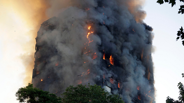 בניין בן24קומות  נשרף בלודון 6 הרוגים 50 פצועים רבים -חוששים שזה הצתה כחלק מפיגוע 78444730100993640360no