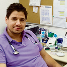 ד"ר רז הגואל לפני הטיפול | צילום: יח"צ