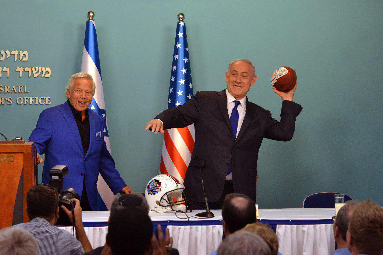 Netanyahu and Kraft (Photo: Photo: Itamar Eichner)