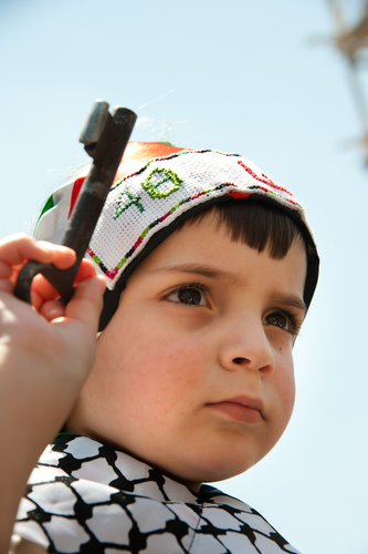 Палестинский ребенок в Рамалле. Фото: Ryan Rodrick Beiler shutterstock