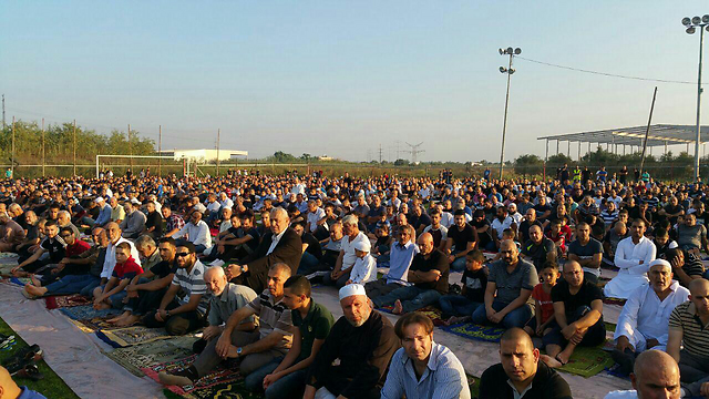 Thousands at the Tayibe soccer field