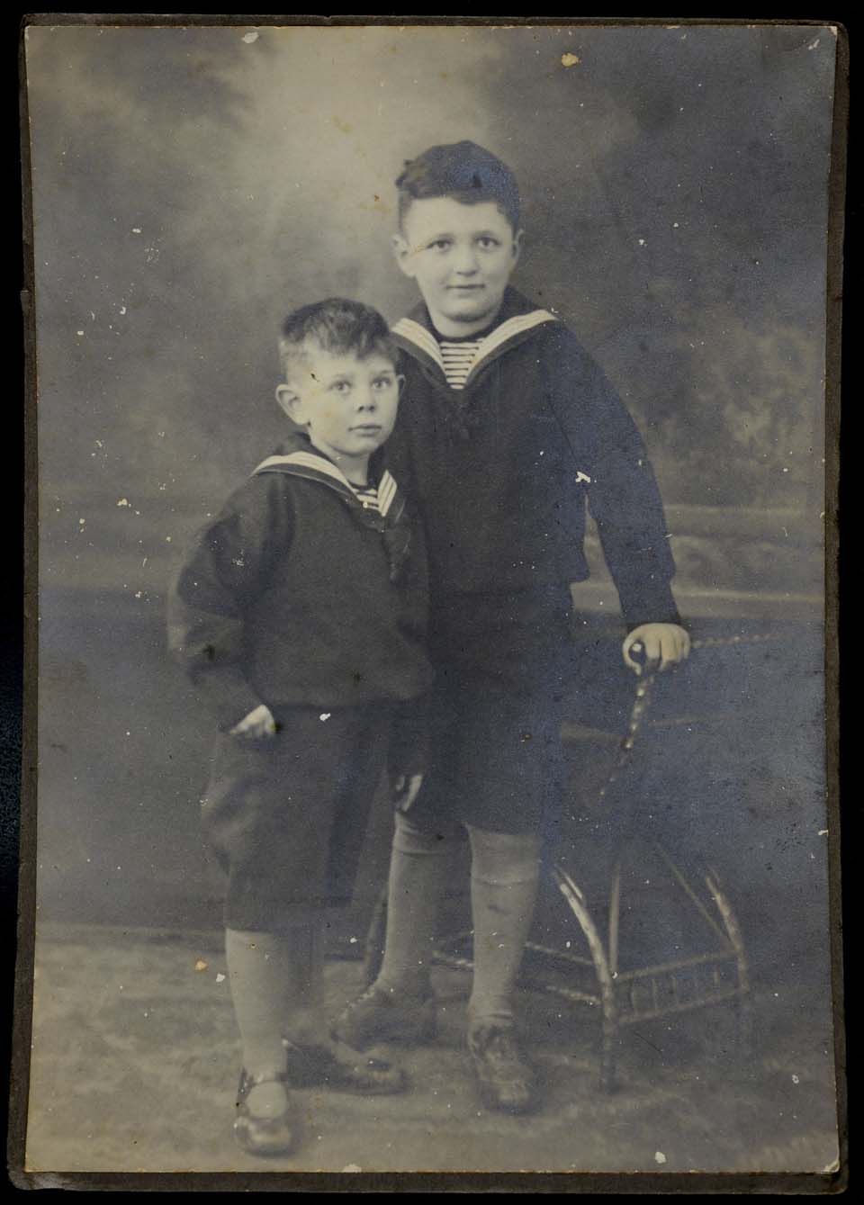 Авраам и Шломо Маргулисы в 30-е годы. Фото: архив 