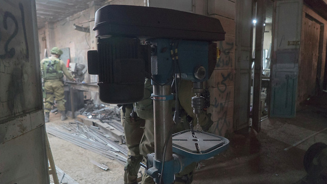 Weapons-manufacturing machine (Photo: IDF Spokesperson's Unit)