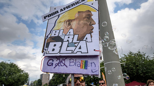 מפגינים נגד טראמפ בסוף השבוע (צילום: gettyimages) (צילום: gettyimages)