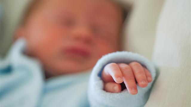 בנים נולדים מוקדם יותר (צילום: shutterstock) (צילום: shutterstock)