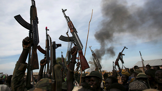 רבבות הרוגים, מיליוני עקורים. יום העצמאות שעבר בדרום סודן (צילום: רויטרס) (צילום: רויטרס)