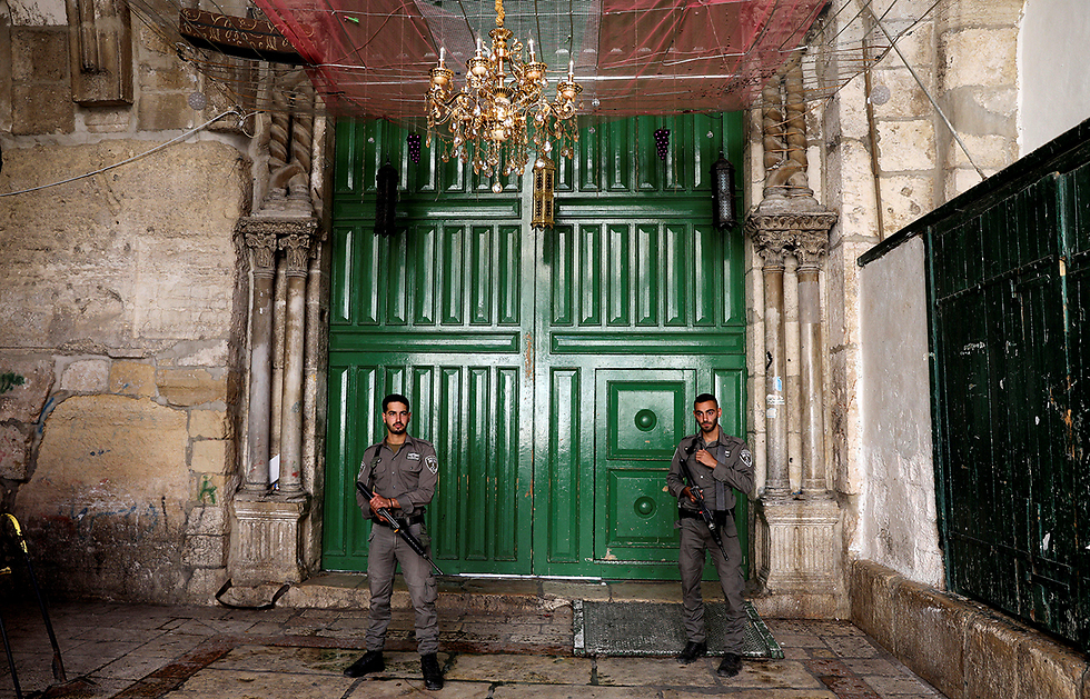 Security forces in Jerusalem's Old City following Friday's attack at the Lion's Gate (Photo: Reuters)