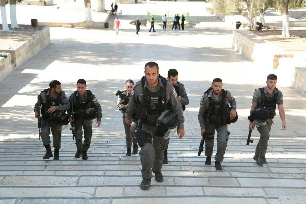 Police at the Temple Mount following the attack (Photo: Israel Police)