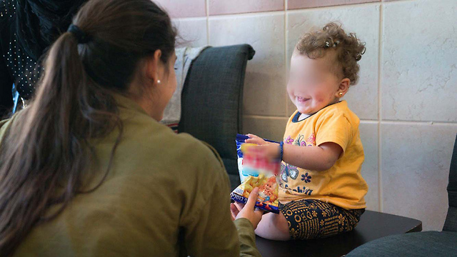 A Syrian toddler treated at IDF medical center set up for Syrian refegees (Photo: IDF Spokesperson's Unit)