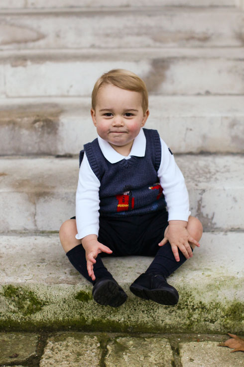 זה הקטן גדול באופנה יהיה. הנסיך ג'ורג' בגיל שנה (צילום: Gettyimages)