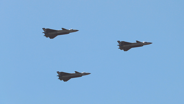 מטוסי J-20, האטרקציה המרכזית (צילום: AFP) (צילום: AFP)