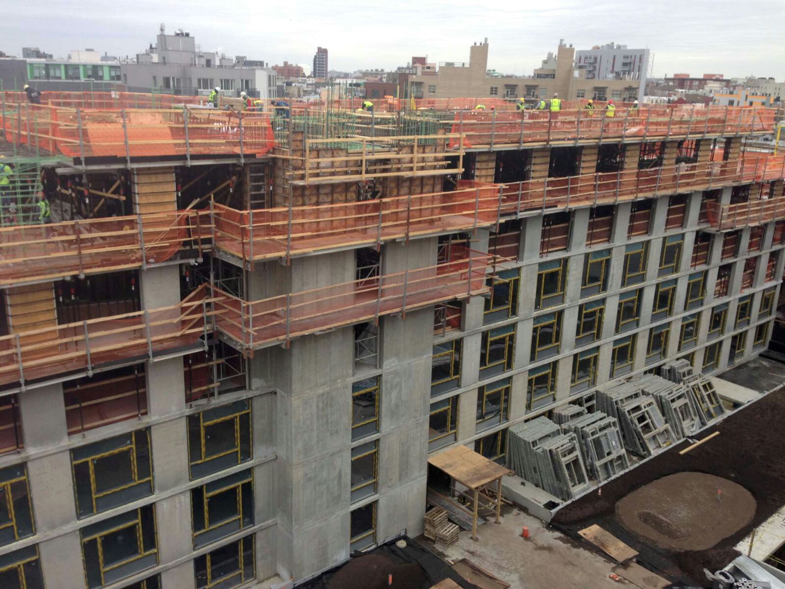 אחד הבניינים בהם עבד קחן בניו יורק (צילום: יח"צ) (צילום: יח