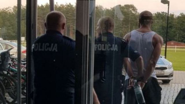 Polish police detain one of the attackers