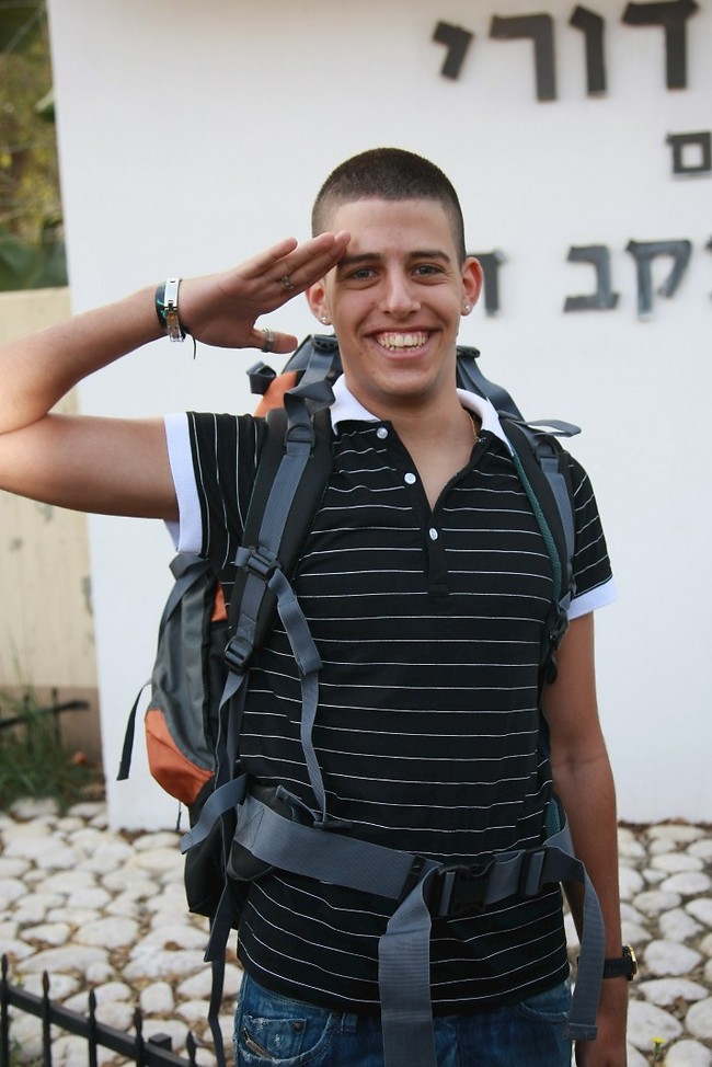 משוחרר. בן אל תבורי (צילום: שאול גולן) משוחרר. בן אל תבורי (צילום: שאול גולן)