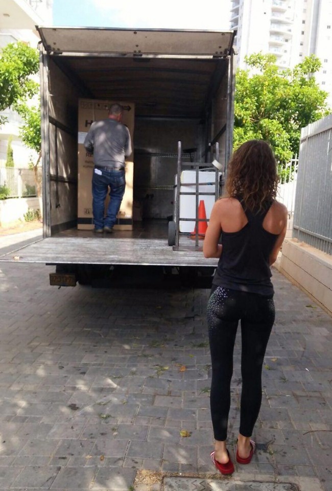 מתי אנחנו מוזמנים לחנוכת בית? מתי אנחנו מוזמנים לחנוכת בית?