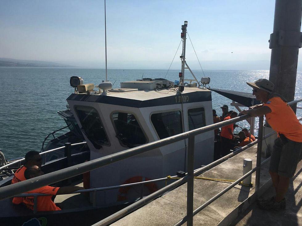 ספינת שיטור ימי מסייעת בחיפושים (צילום: משטרת ישראל) (צילום: משטרת ישראל)