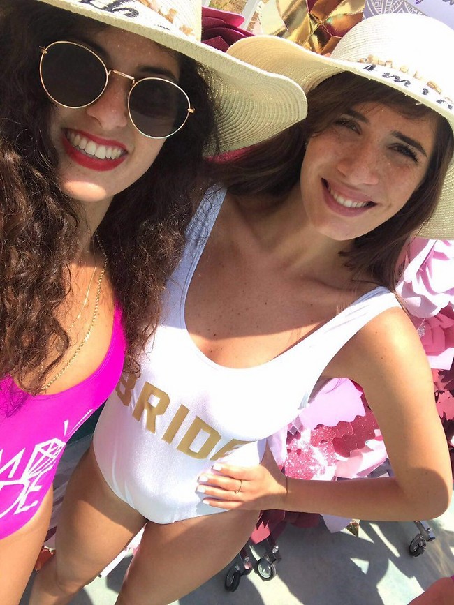 שחלילה לא יהיה בלבול מי הכלה כאן! שחלילה לא יהיה בלבול מי הכלה כאן!