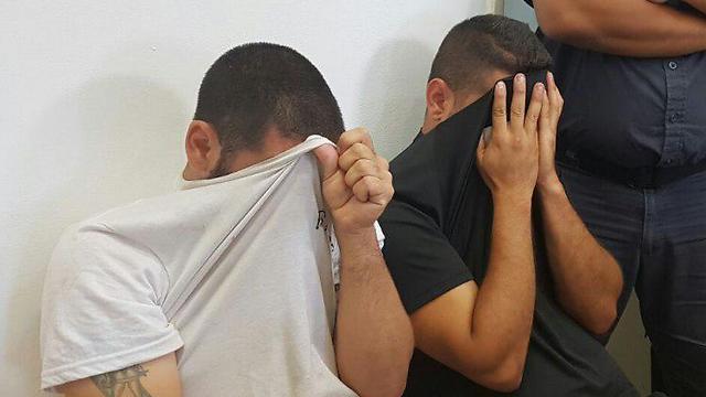 החשודים בהארכת מעצר בבית המשפט (צילום: ישראל יוסף) (צילום: ישראל יוסף)