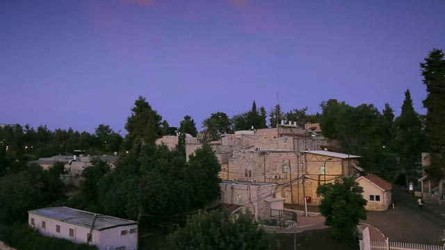 ןעוט...