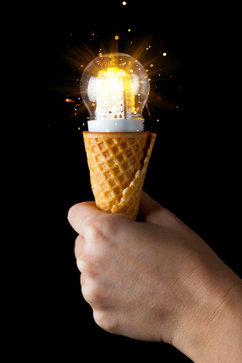 יש לנו רעיון איך לחשב את כמות הפחמימות בגלידה! (צילום: Shutterstock)