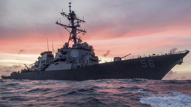 ספינת הטילים USS John S. McCain (צילום: רויטרס) (צילום: רויטרס)