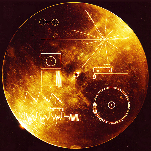 תקליט הזהב שנמצא על חלליות וויאג'ר (צילום: נאס"א)