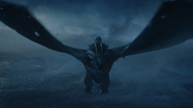 מלך הלילה עף על הדרקון הקפוא (צילום: HBO) (צילום: HBO)