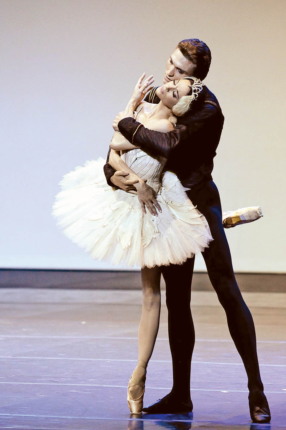 Люсия Лакарра и Марлон Дино. Фото: пресс-служба Иерусалимского балета