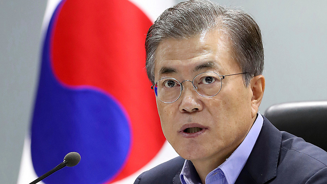 נשיא דרום קוריאה מון. טראמפ עקץ: "עכשיו הוא מבין שצדקתי" (צילום: AP) (צילום: AP)