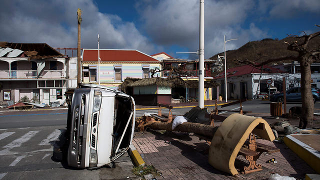 הרס באי סן מרטן (צילוןם: AFP) (צילוןם: AFP)