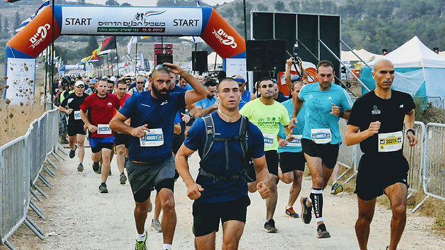 Participants in the race (Photo: Effi Sharir)