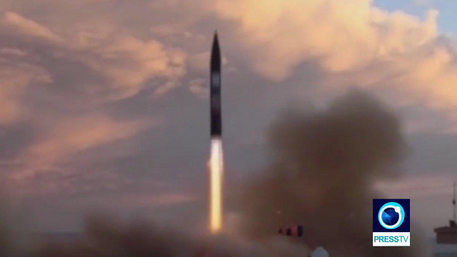 הניסוי בטיל הבליסטי החדש של איראן ()