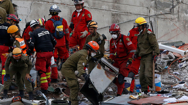 IDF delegation working in Mexico City (Photo: Reuters)