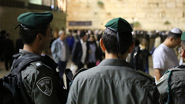 Border Policemen will receive increased wages paid for by the Ministry of Public Security (Photo: Ofer Meir)