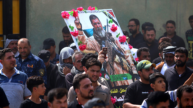 הלווייתו של אל-סלחי (צילום: AFP) (צילום: AFP)