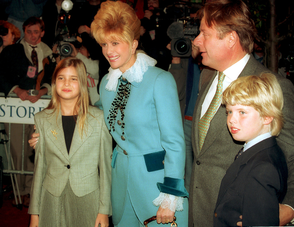 Дональ и Ивана с детьми, 1993 год. Фото: АР